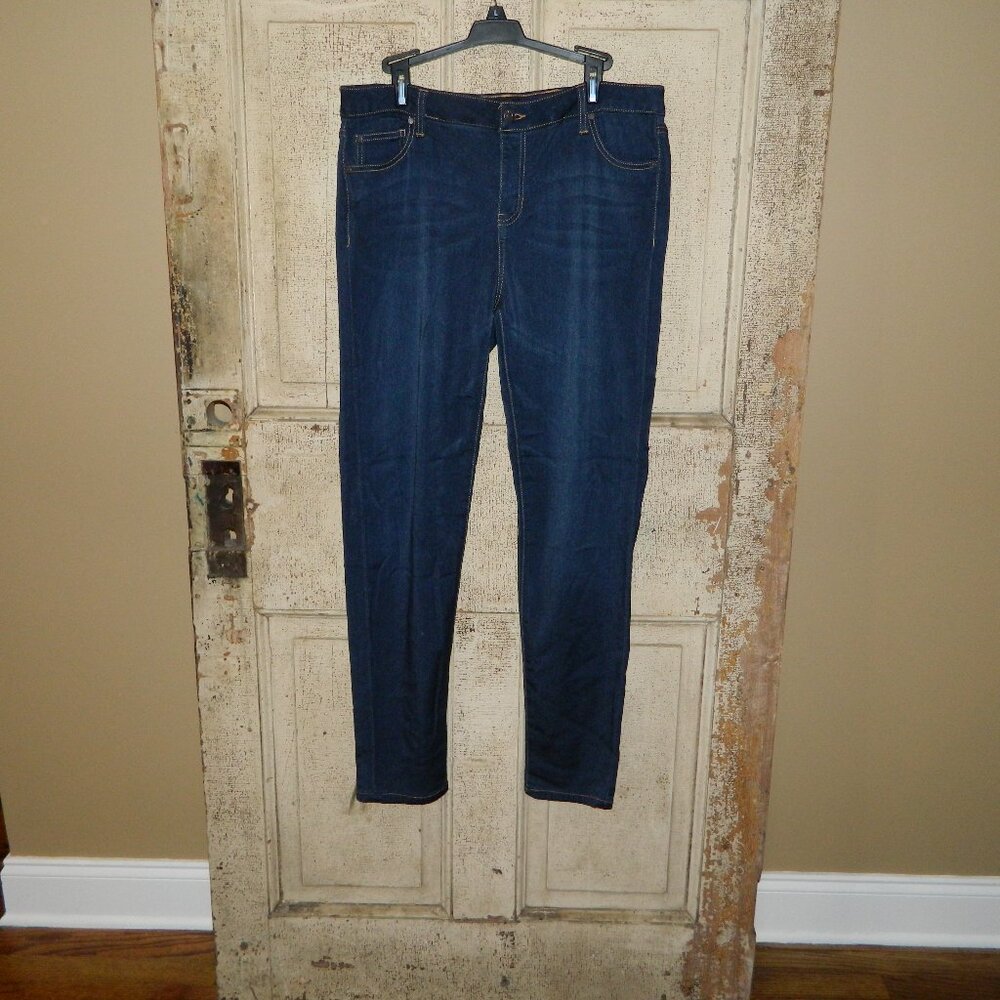 Celebrity Pink Walker Skinny Jeans Size 17/33 (SS-49)
